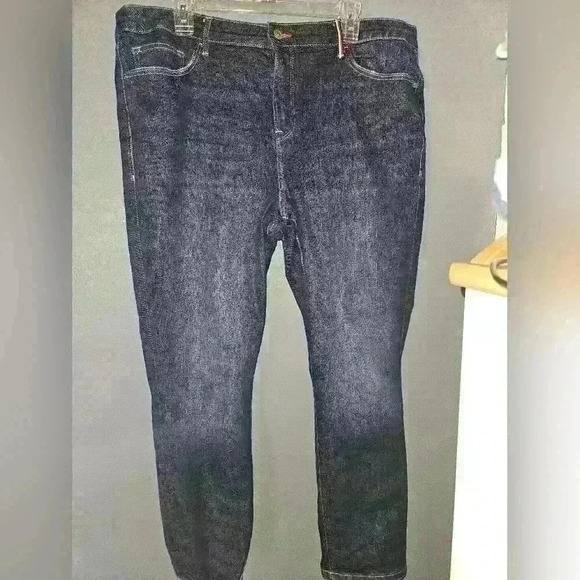 Tommy Hilfiger Womans Jeans Size 16 - Picture 1 of 11
